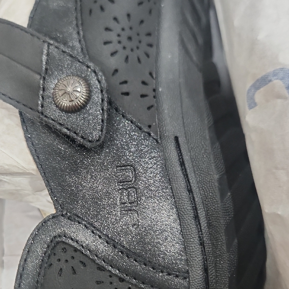 New JBU Rhonda Black Mary Jane Shoes - Picture 9 of 10
